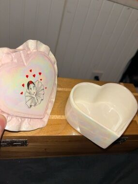 Sad clown lusterware